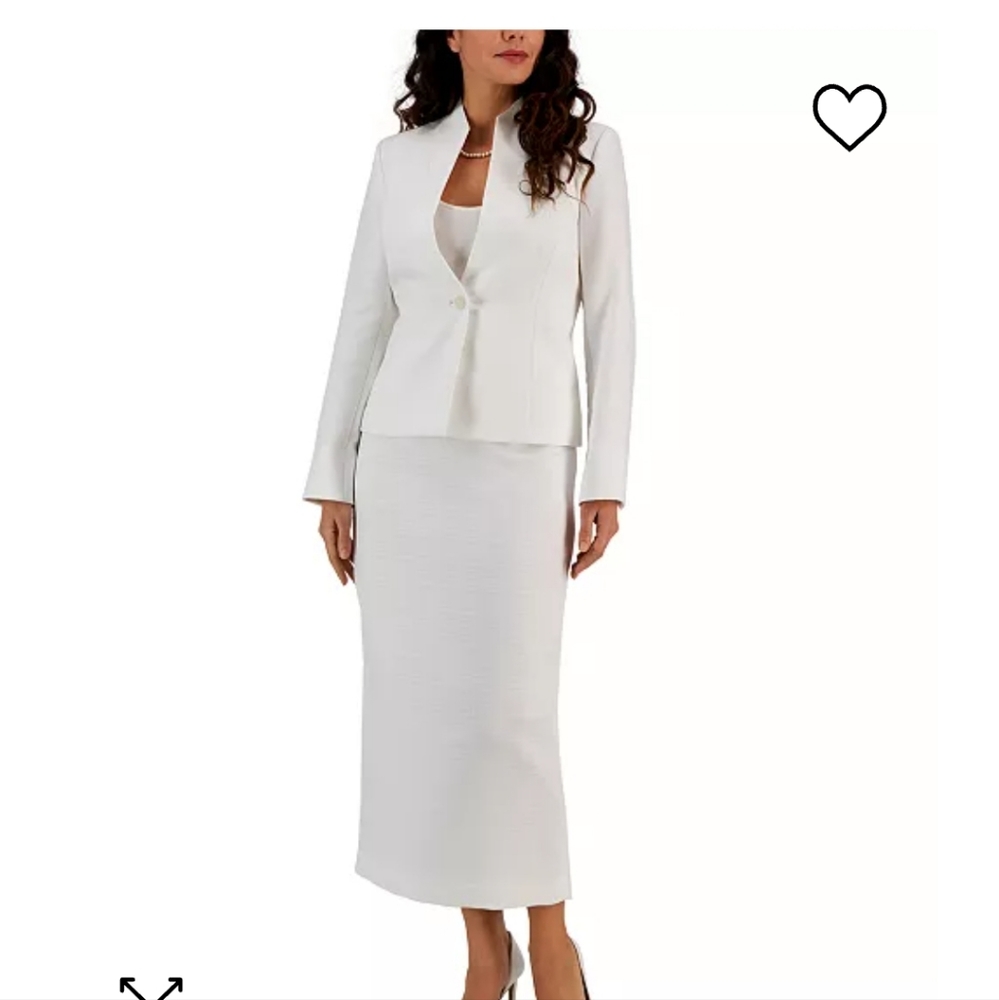Ladies White 2 piece Tweed Suit by LeSuit
